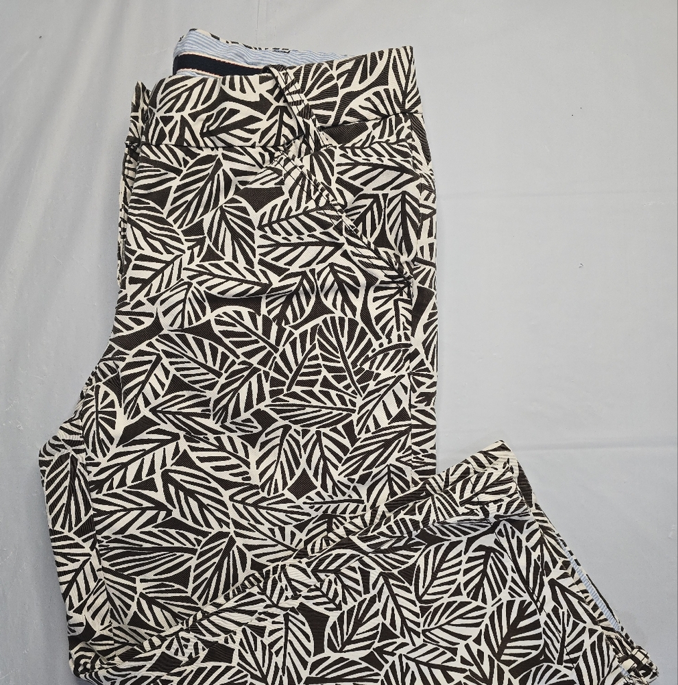 Lands' End Crop Pant Brown Ivory Tropical Palm Mid Rise Straight Leg Resortwear